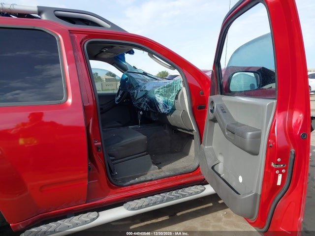 2010 NISSAN XTERRA 5N1AN0NU2AC516230 Photo 4