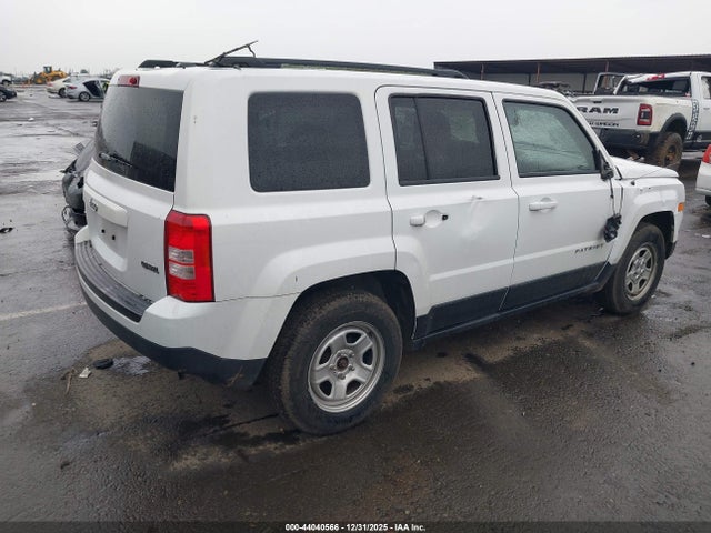 1C4NJRBB4FD207546 Jeep Patriot Sport