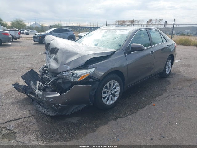 Toyota CAMRY LE 2015 4T1BF1FK9FU924391 Image 2