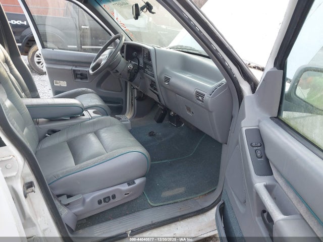 Aukcja sprzedaży 1994 Ford Explorer, vin: 1FMDU34XXRUE49900, numer aukcji: 44040577