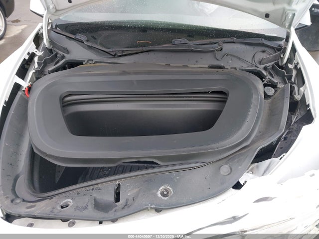 2021 TESLA MODEL Y 5YJYGDEF1MF072299 Photo 9