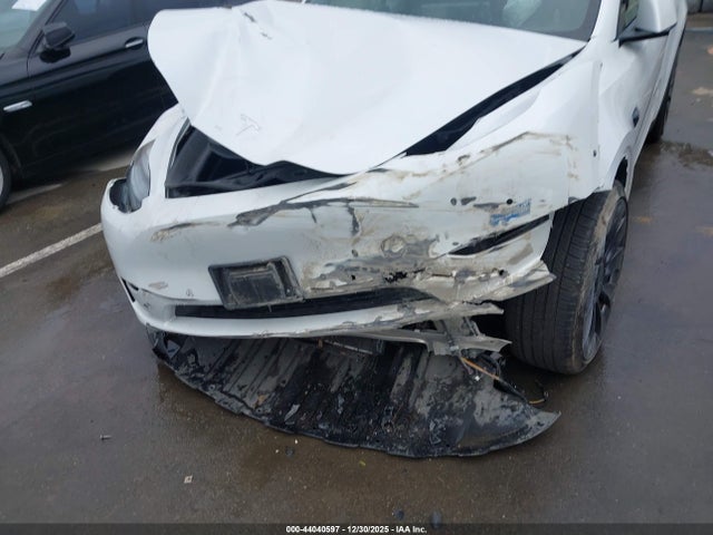 2021 TESLA MODEL Y 5YJYGDEF1MF072299 Photo 5