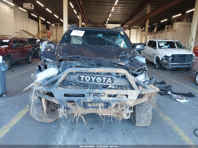 3TMDZ5BN4LM086931 Toyota Tacoma Trd Off-road