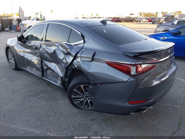 44040607 :رقم المزاد ، JTHBZ1B18K2001347 vin ، 2019 Lexus Es 350 مزاد بيع