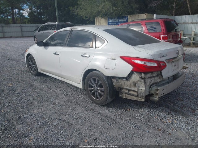 1N4AL3AP3HN327036 Nissan Altima 2.5 S