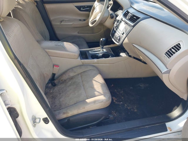 1N4AL3AP3HN327036 Nissan Altima 2.5 S