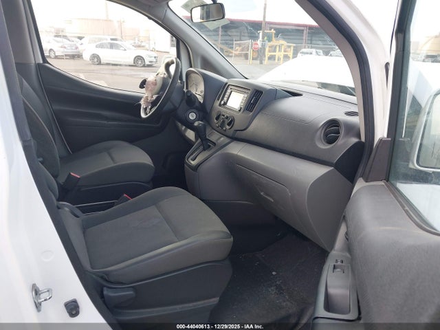 3N6CM0KN7HK695556 Nissan NV200 SV