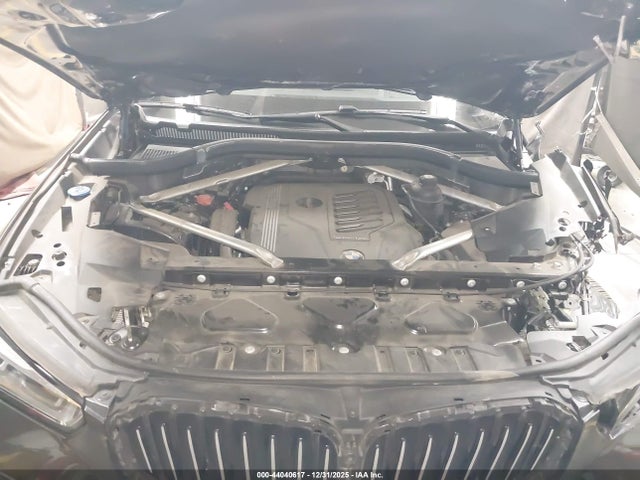 2020 BMW X5 5UXCR6C01LLL76581 Photo 9