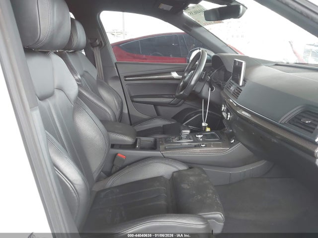 2018 AUDI SQ5 WA1C4BFYXJ2104912 Photo 4