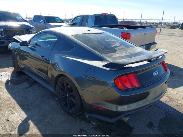 2017 FORD MUSTANG 1FA6P8CF1H5333817 Photo 2
