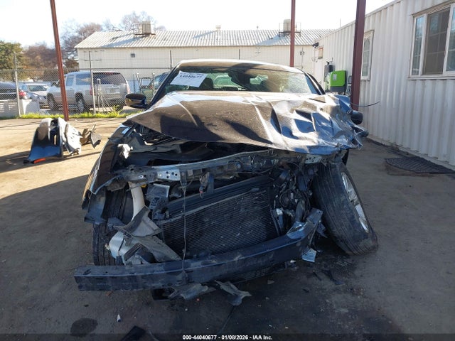 2C3CDXBG6KH664245 Dodge Charger Sxt Rwd