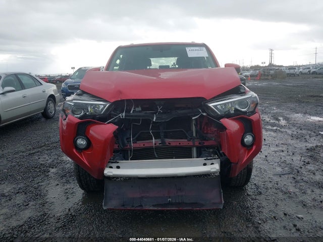 JTEBU5JR9H5480217 Toyota 4RUNNER SR5