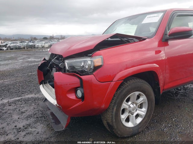JTEBU5JR9H5480217 Toyota 4RUNNER SR5