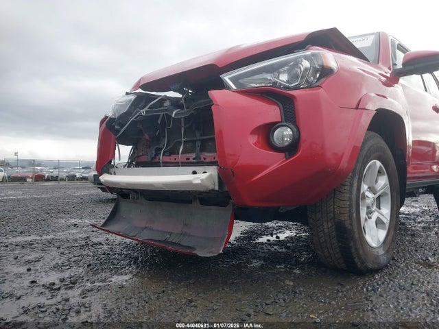 JTEBU5JR9H5480217 Toyota 4RUNNER SR5