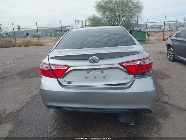 4T1BF1FK1HU360187 Toyota CAMRY SE
