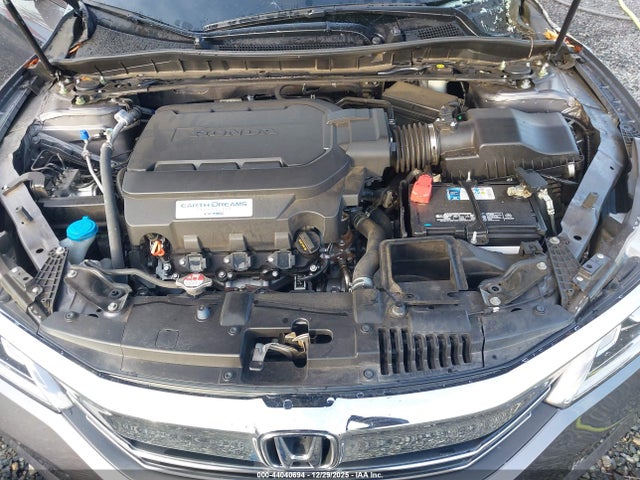 1HGCR3F88HA008629 Honda Accord Ex-l V6