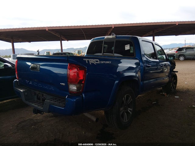 Toyota Tacoma 2016 3TMAZ5CN2GM011605 Image 4
