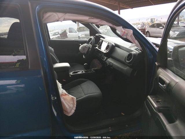 Toyota Tacoma 2016 3TMAZ5CN2GM011605 Image 5