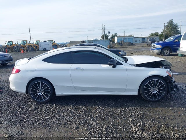 W1KWJ8DB1MG059675 Mercedes-Benz C 300 Coupe