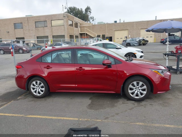 Toyota COROLLA LE 2025 5YFB4MDE2SP306510 Image 13