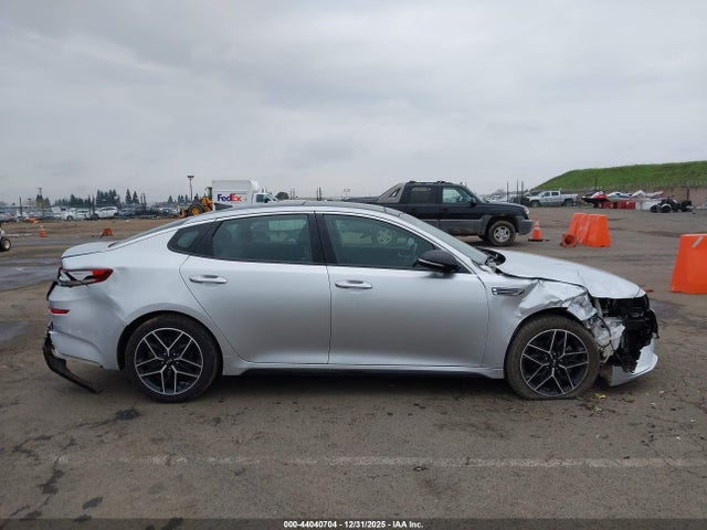 5XXGT4L35LG435182 KIA Optima Se