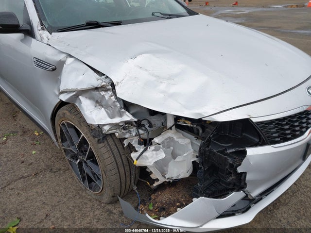 5XXGT4L35LG435182 KIA Optima Se