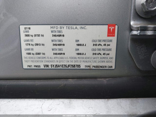 44040721 :رقم المزاد ، 5YJSA1E26JF268785 vin ، 2018 Tesla Model S 100d/75d/p100d مزاد بيع