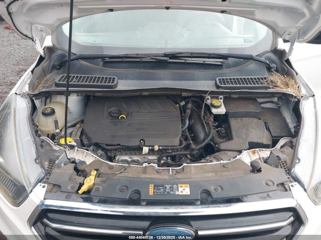 1FMCU0GD8JUB48140 Ford ESCAPE SE