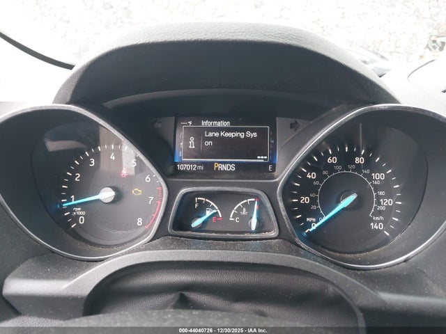 1FMCU0GD8JUB48140 Ford ESCAPE SE