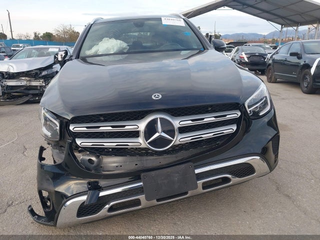 W1N0G8DB8LF858820 Mercedes-Benz GLC 300