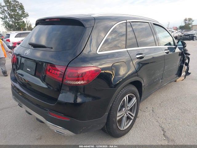 W1N0G8DB8LF858820 Mercedes-Benz GLC 300