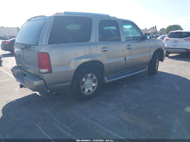 2002 CADILLAC ESCALADE 1GYEK63N52R169773 Photo 3