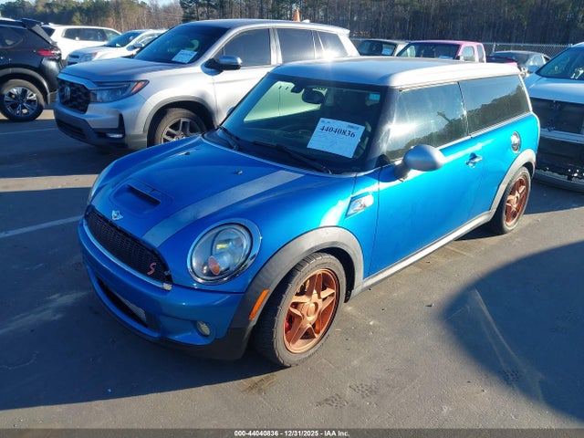 2009 MINI COOPER S CLUBMAN WMWMM33589TP92079 Photo 1