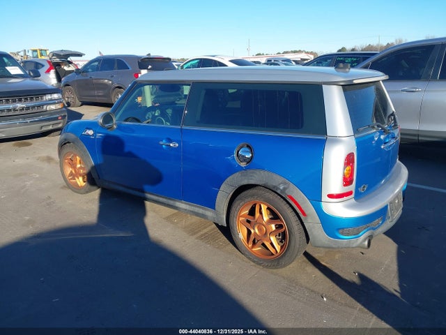 2009 MINI COOPER S CLUBMAN WMWMM33589TP92079 Photo 2