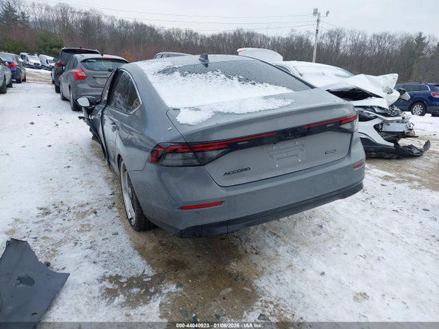44040923 :رقم المزاد ، 1HGCY2F83RA055324 vin ، 2024 Honda Accord Hybrid Touring مزاد بيع