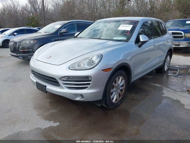 2011 PORSCHE CAYENNE WP1AA2A25BLA02582 Photo 1