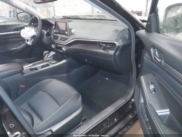 2019 NISSAN ALTIMA 1N4BL4DW6KC147775 Photo 4