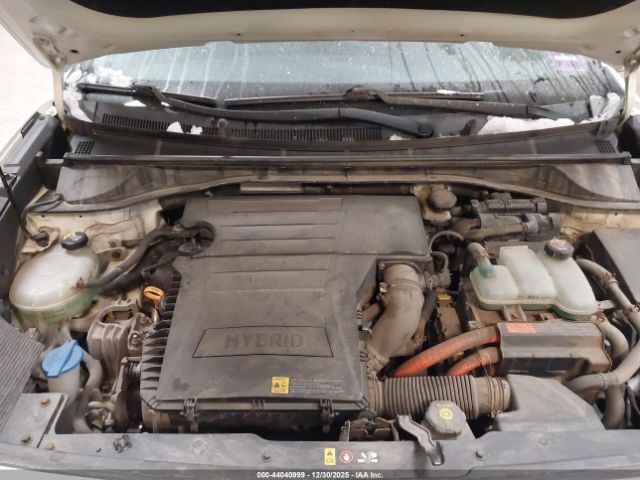 2017 KIA NIRO KNDCB3LCXH5085975 Photo 9