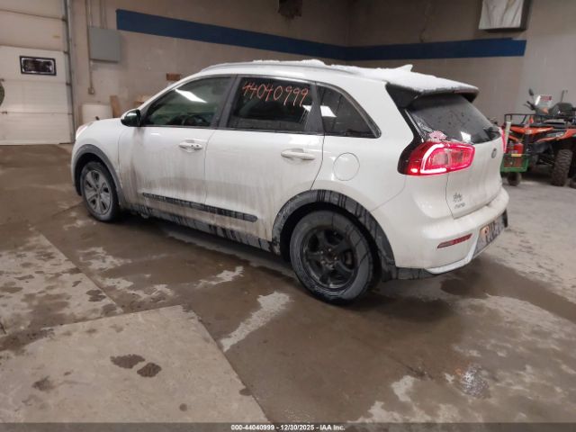 2017 KIA NIRO KNDCB3LCXH5085975 Photo 2