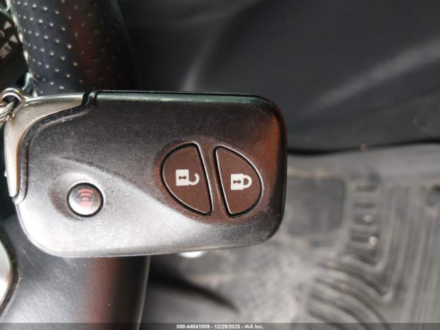 2013 LEXUS CT 200H JTHKD5BH5D2173390 Photo 10