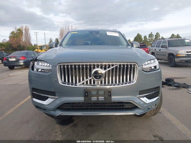 Volvo Xc90 B6 Plus 6-seater 2023 YV40621N2P1994656 Image 13