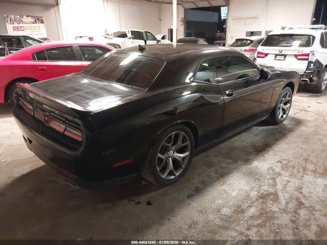 44041045 :رقم المزاد ، 2C3CDZBT3GH214052 vin ، 2016 Dodge Challenger R/t Plus مزاد بيع