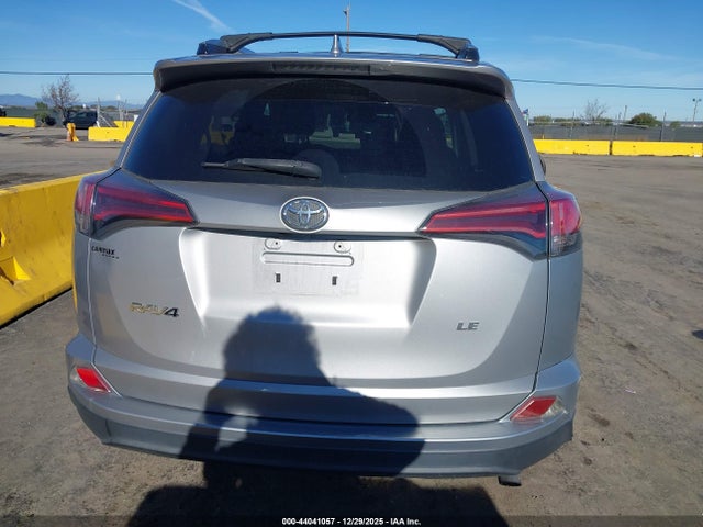 2T3ZFREV7HW362297 Toyota RAV4 LE