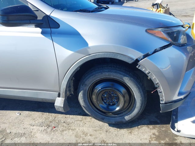 2T3ZFREV7HW362297 Toyota RAV4 LE
