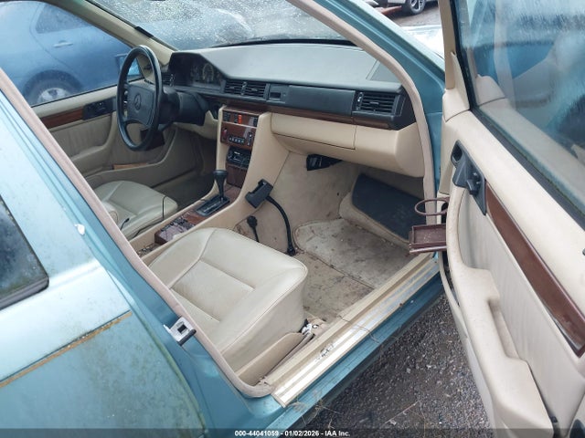 1991 MERCEDES-BENZ 300 WDBEA30D2MB442133 Photo 4