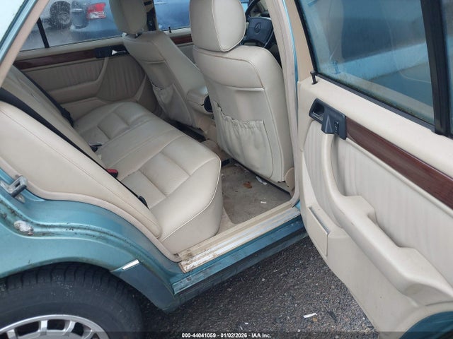 1991 MERCEDES-BENZ 300 WDBEA30D2MB442133 Photo 7