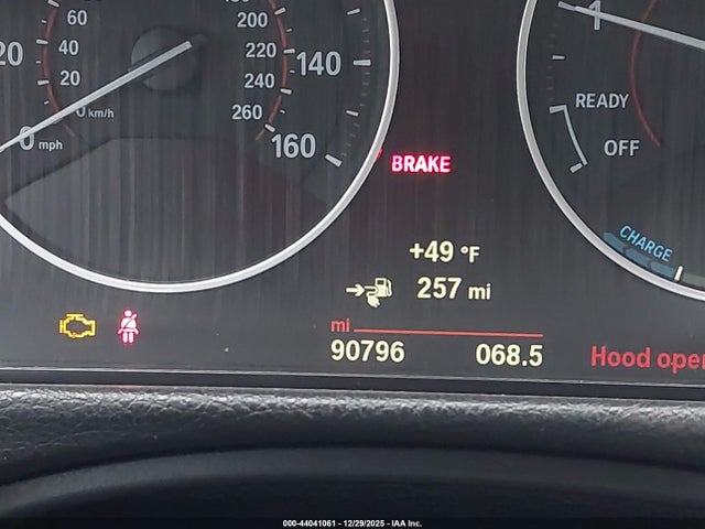 2018 Bmw 330e Iperformance მანქანა იყიდება აუქციონზე, vin: WBA8E1C56JA165657, აუქციონის ნომერი: 44041061
