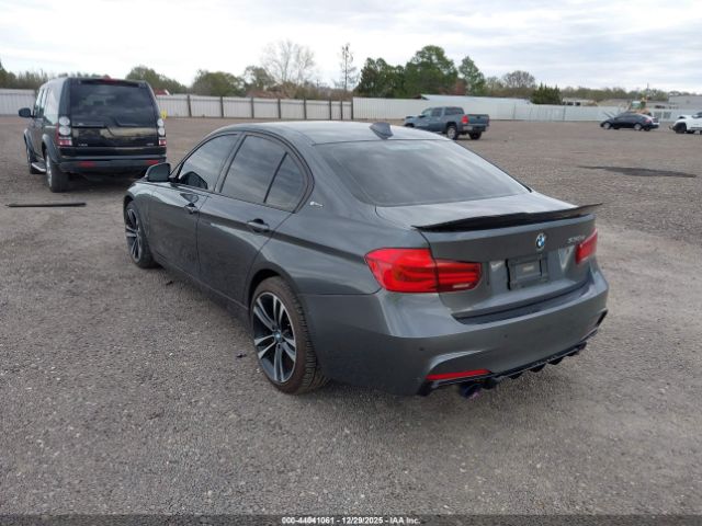 2018 BMW 330E WBA8E1C56JA165657 Photo 2