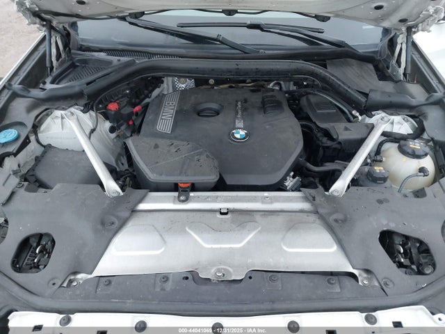 2018 BMW X3 5UXTR9C56JLD66741 Photo 9