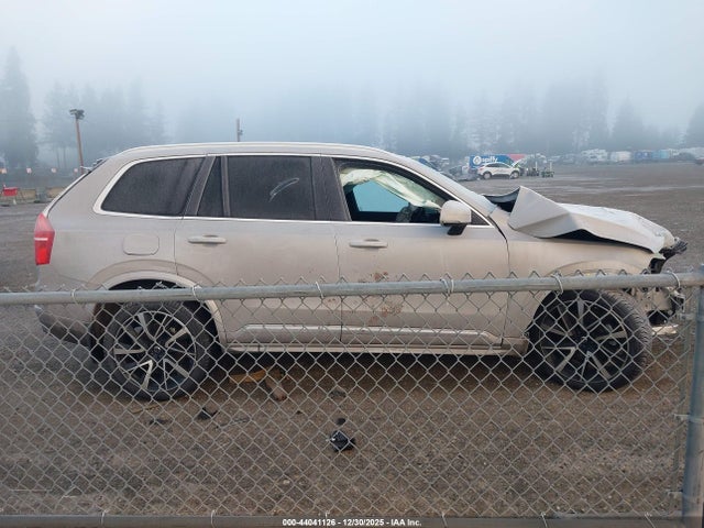 YV40621NXP1902922 Volvo Xc90 B6 Plus 6-seater